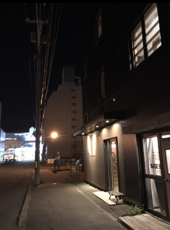 深夜到着時はこんな感じ、MOOが真正面に~