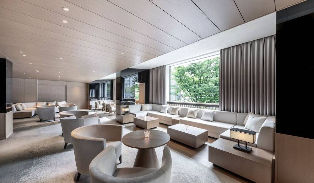 アイコニックラウンジ／昼② / 1