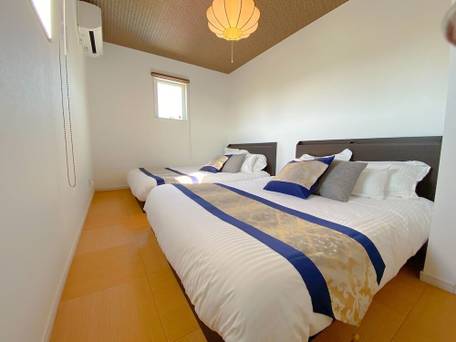 グランディオーソ沖縄プールヴィラ 恩納4 / 3