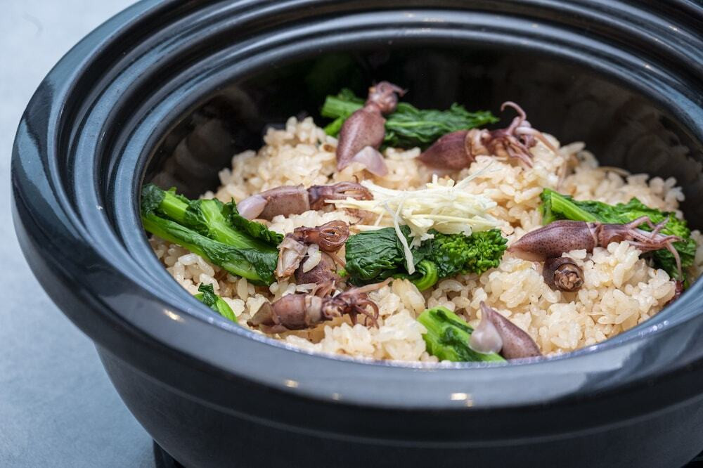 朝食ビュッフェ 日替わり炊き込みご飯