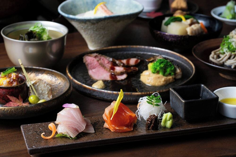 レストラン