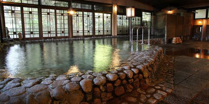 二日市温泉 大丸別荘(福岡県 旅館) / 1