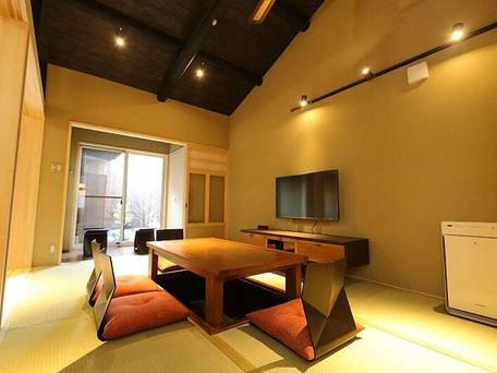 一軒町家 さと居（SATOI）大宮五条 鉄仙 / 1