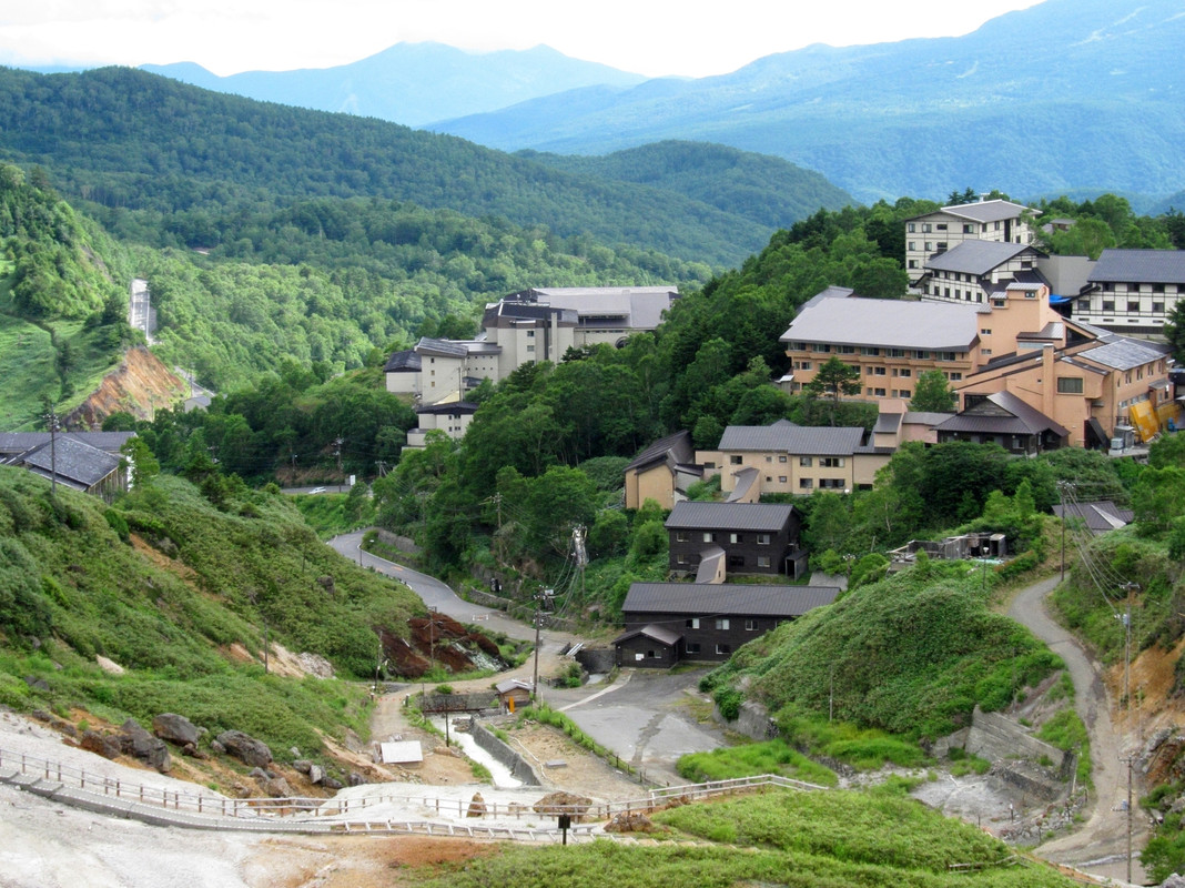 万座温泉