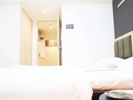 ホテル秀 新宿御苑 / 1