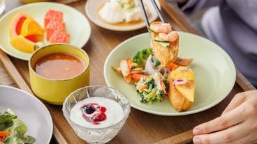 朝食ビュッフェ / 10