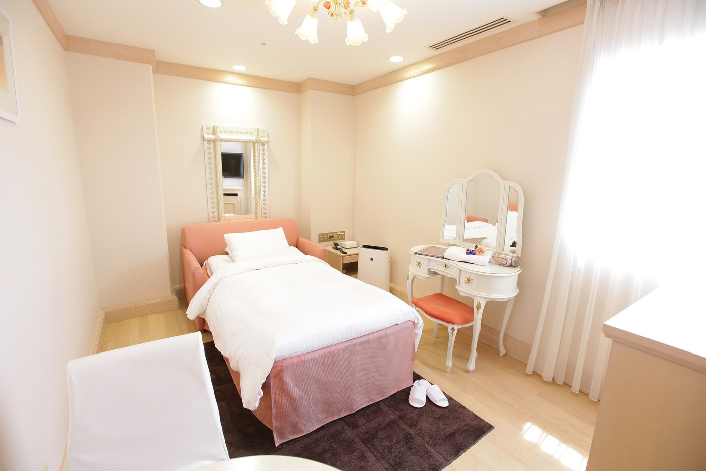 ドレッサーや美容アメニティ付き♡キュートなお部屋で女子旅を盛り上げる4271569