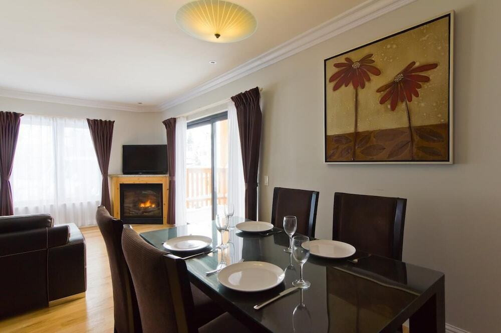 ダイニングルーム