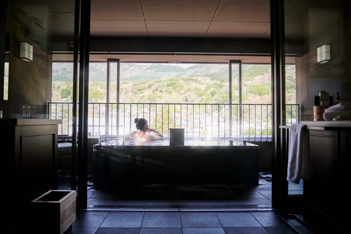 全室にプライベート温泉付き。新感覚の温泉体験ができる「ホテルインディゴ箱根強羅」3089561