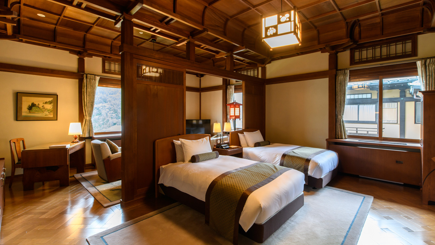 長い歴史が刻まれたクラシックホテル3719796