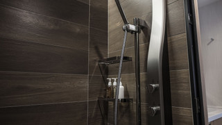 デラックス ダブルルーム クイーンベッド 1 台