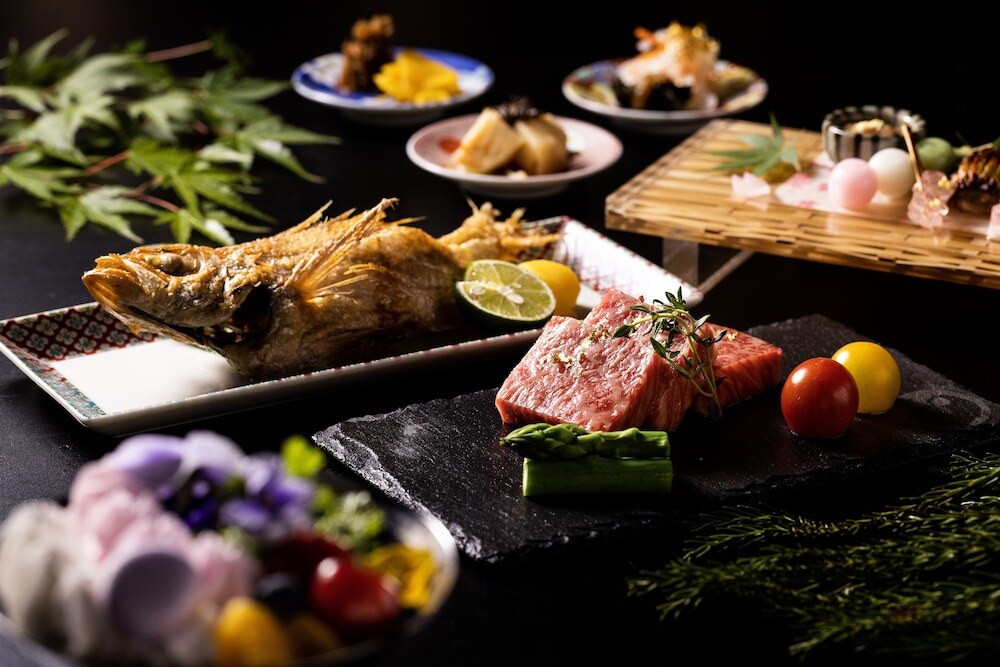 鶴仙渓の緑を前にお団子でほっ♡足湯付きのスイートが自慢のおもてなしの宿3845850