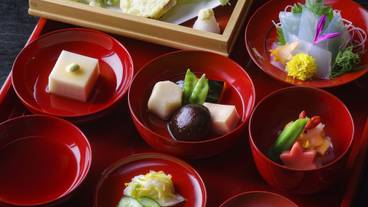 食事・飲み物 / 1