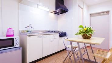 客室内のダイニングエリア / 7