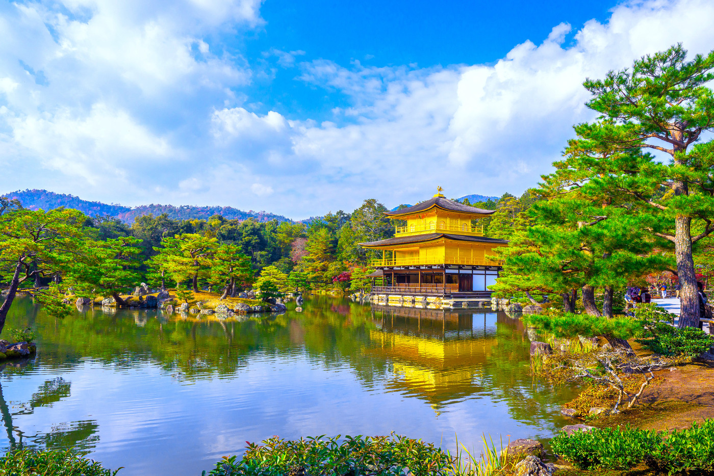 金閣寺(鹿苑寺)の景観