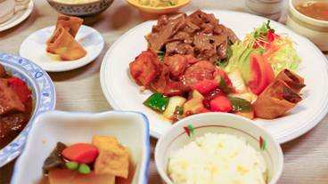 食事・飲み物 / 4