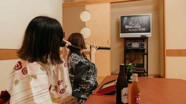 カラオケ ルーム / 5