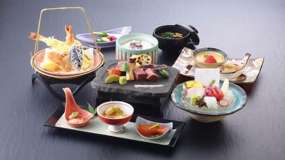 レストラン