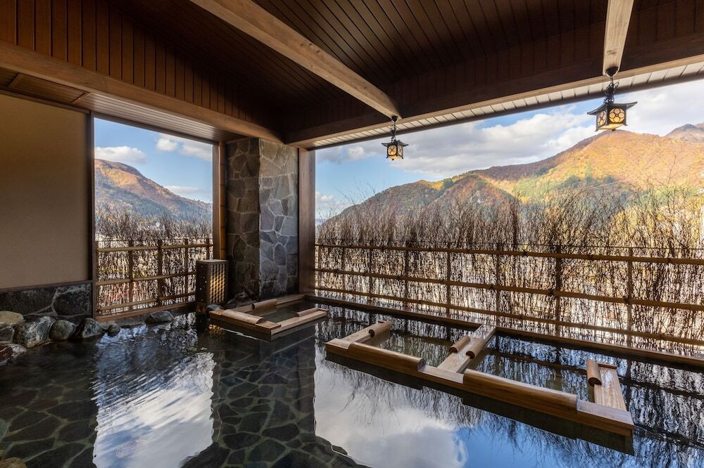 大浴場「花山の湯」 露天風呂①