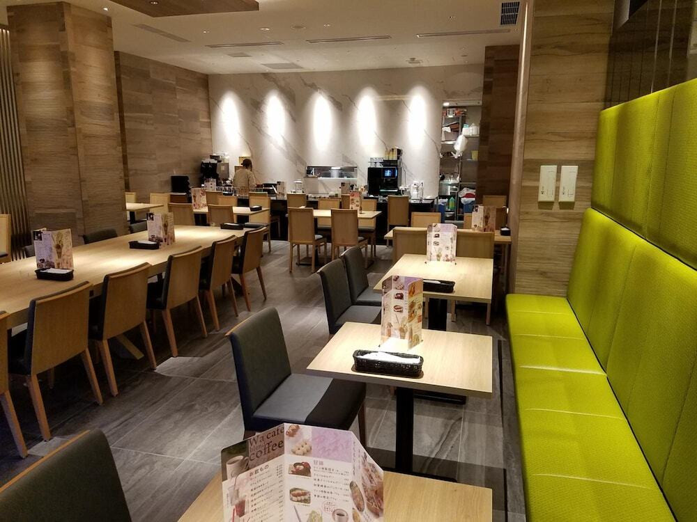 レストラン