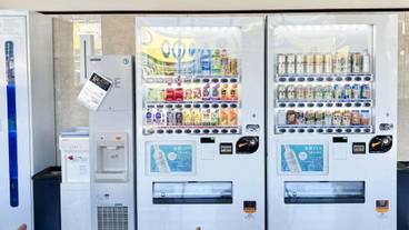 自動販売機 / 5