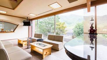 ロビーラウンジ / 4