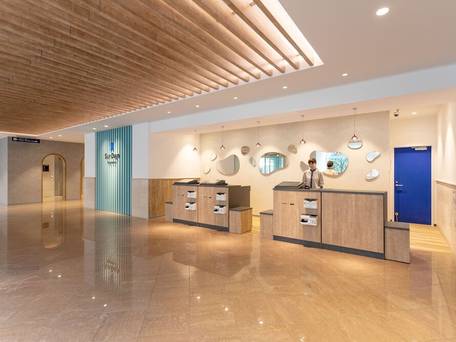 サンデイズイン鹿児島 / 1