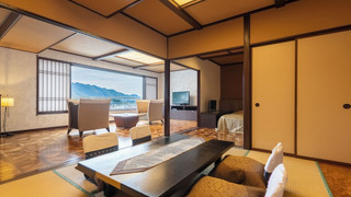 Mikazuki CLUB9 もみじ 禁煙