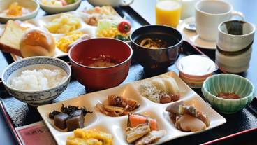 食事・飲み物 / 7