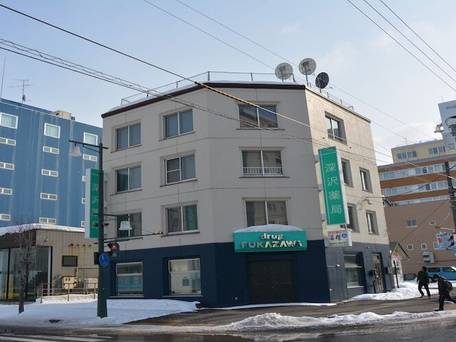 Economy Hotel Upashi / 3