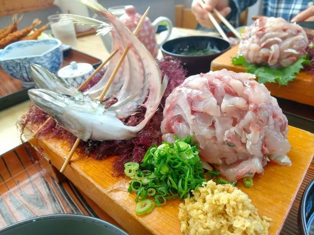 テニスボールほどのサイズの鯵のたたき。‟とろけるような食感に感動しました。”とのこと / 4