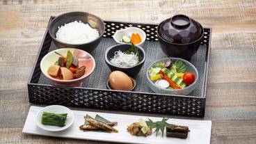 朝食 / 4