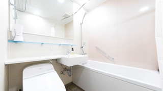 [本館／禁煙]スタンダードダブル＜18平米＞2名利用