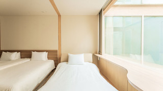 トリプルルーム セミダブルベッド2台, エキストラベッド1台 禁煙