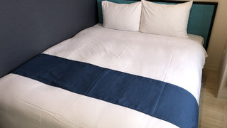 ダブルルーム 共用バスルーム