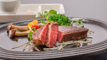 ラ・フォンテーヌのステーキコース一例 / 7