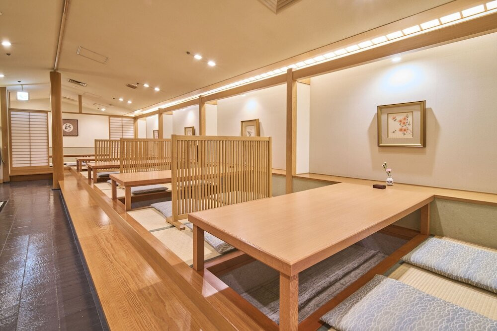 レストラン