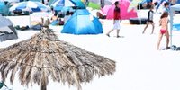 海と温泉のリゾート地！南紀白浜で海水浴＆名勝めぐり