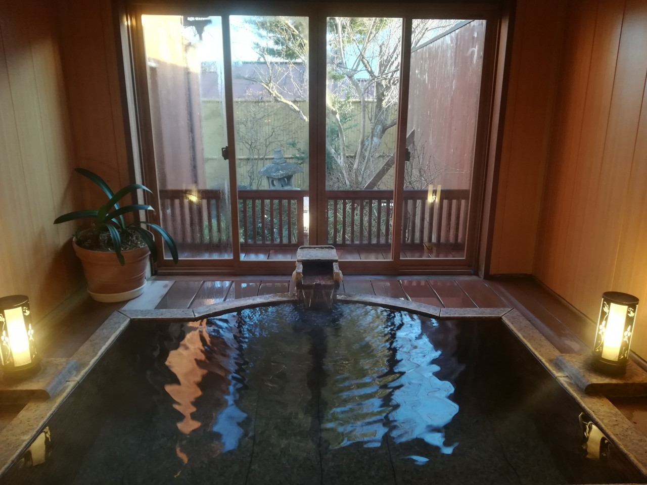 猿ヶ京温泉のおすすめ旅館②「温宿 三河屋」4060087