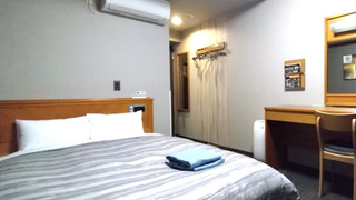 セミダブルルーム 喫煙可