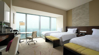 デラックスルーム　シングルベッド2台　エキストラベッド1台　禁煙 シティビュー