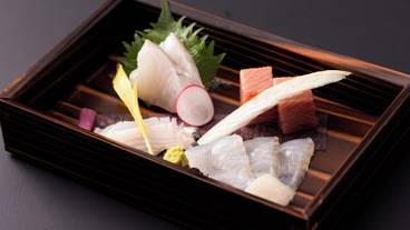 食事・飲み物 / 8