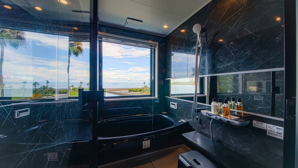 プレミアルームのビューバス / 2