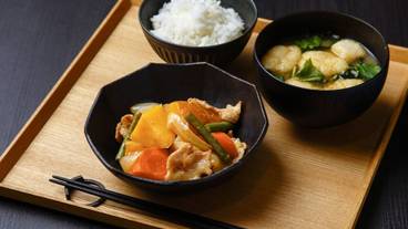 食事・飲み物 / 2