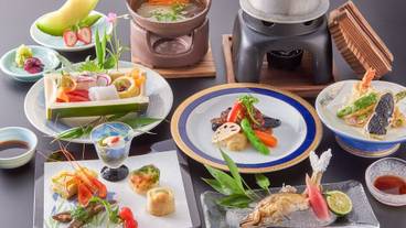 食事・飲み物 / 4