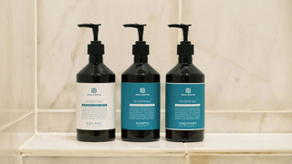 デラックスツイン(トリプル)　無料軽朝食付き