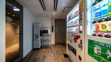 自動販売機 / 1