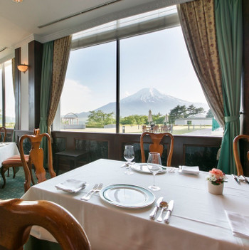 景色もご馳走♪ディナーは3つのレストランから選べる3751089