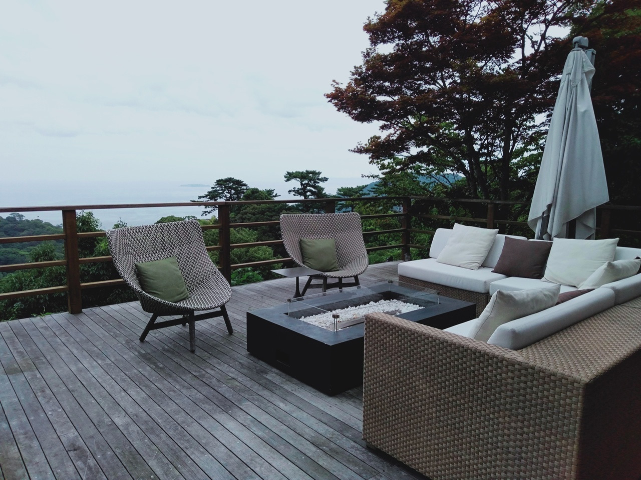 源泉かけ流し温泉でリフレッシュ！ホテル・旅館のようなサービスが受けられる一棟貸切3905509