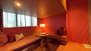 [ピンク] ロフトルーム A 禁煙